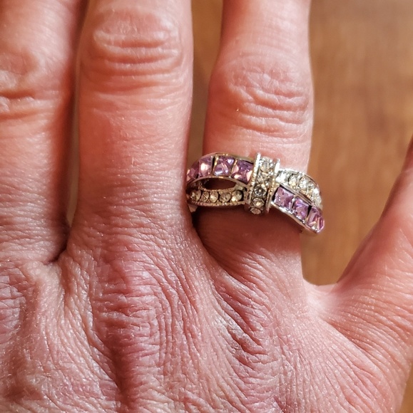 Silvertone ring, purple stones, size 7 - Picture 2 of 2